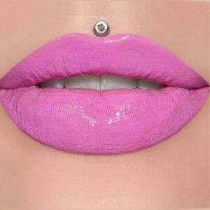 Jeffree Star Supreme Gloss in Shade Queen Supreme - New In Box